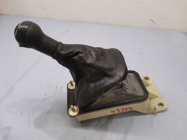 bontott VW GOLF IV Váltókar (Mechanikus)