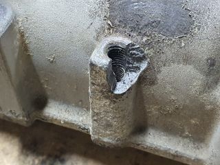 bontott VW GOLF IV Vezérműtengely Házzal