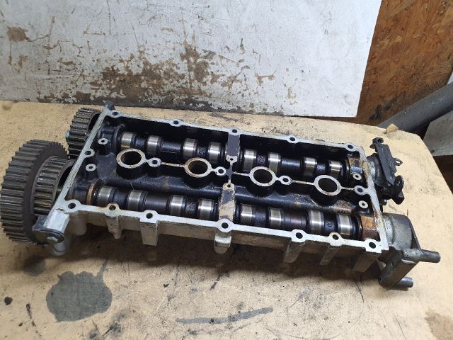 bontott VW GOLF IV Vezérműtengely Házzal