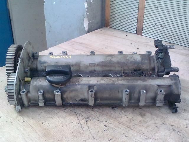 bontott VW GOLF IV Vezérműtengely Házzal