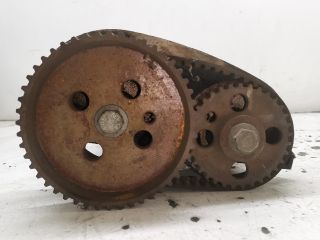 bontott VW GOLF IV Vezérműtengely Házzal