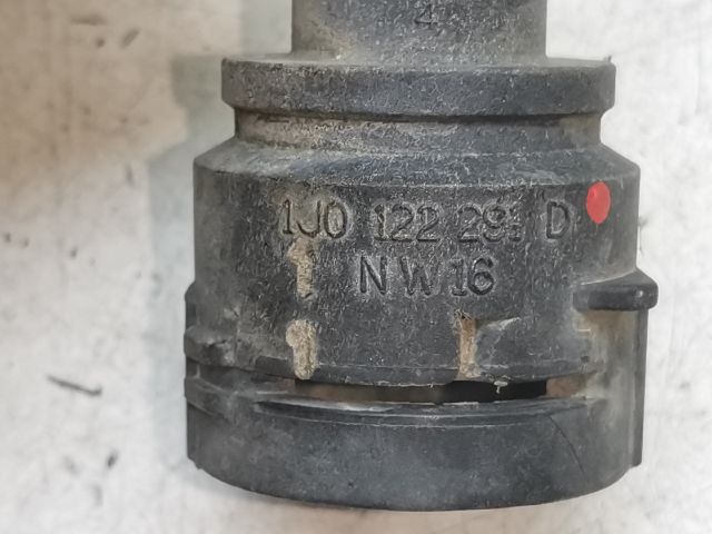 bontott VW GOLF IV Vízcső