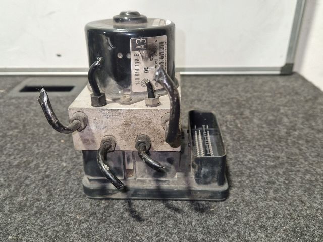 bontott VW GOLF IV ABS Kocka