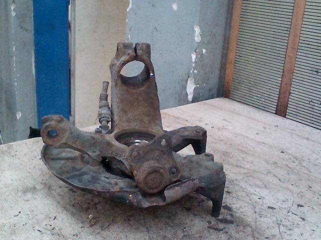 bontott VW GOLF IV Bal első Csonkállvány Kerékaggyal