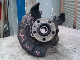 bontott VW GOLF IV Bal első Csonkállvány Kerékaggyal