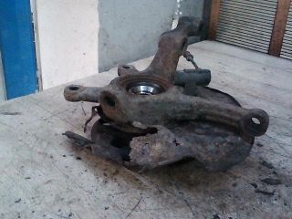 bontott VW GOLF IV Bal első Csonkállvány Kerékaggyal