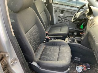 bontott VW GOLF IV Bal első Gólyaláb (Lengécsillapító, Rugó)