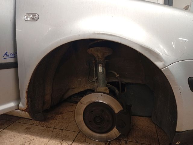 bontott VW GOLF IV Bal Féltengely