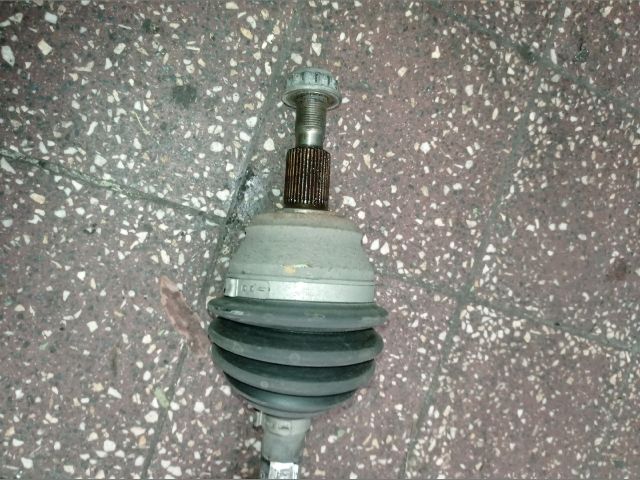 bontott VW GOLF IV Bal Féltengely