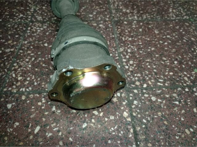 bontott VW GOLF IV Bal Féltengely