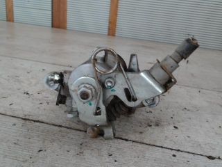 bontott VW GOLF IV Bal hátsó Féknyereg Munkahengerrel