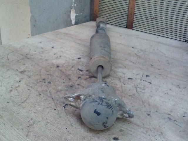 bontott VW GOLF IV Bal hátsó Lengéscsillapító