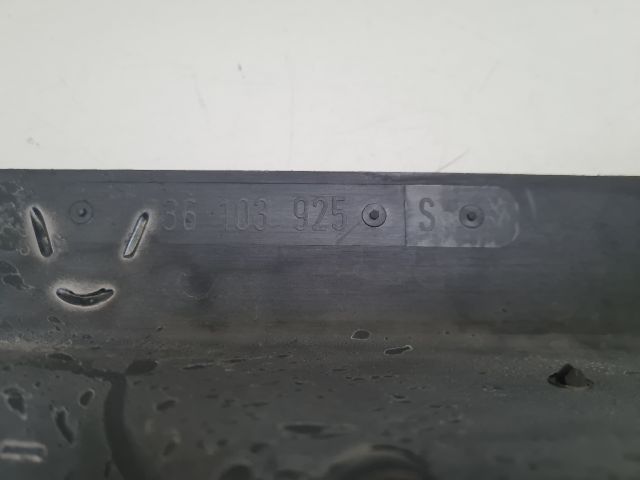 bontott VW GOLF IV Felső Motorburkolat