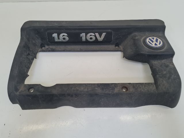 bontott VW GOLF IV Felső Motorburkolat