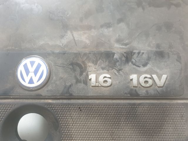 bontott VW GOLF IV Felső Motorburkolat