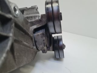 bontott VW GOLF IV Generátor Tartó Bak