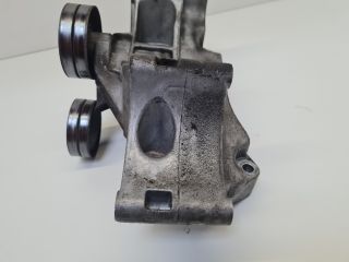 bontott VW GOLF IV Generátor Tartó Bak