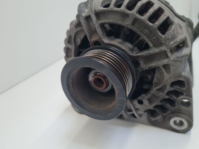 bontott VW GOLF IV Generátor