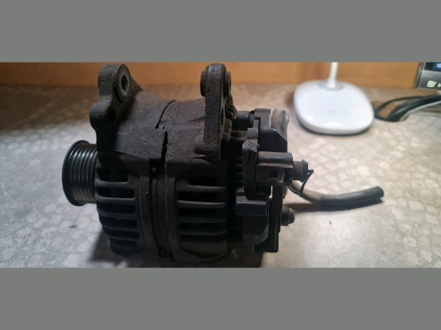 bontott VW GOLF IV Generátor