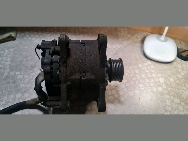 bontott VW GOLF IV Generátor