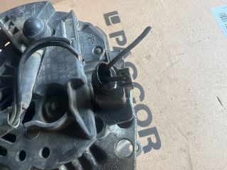 bontott VW GOLF IV Generátor