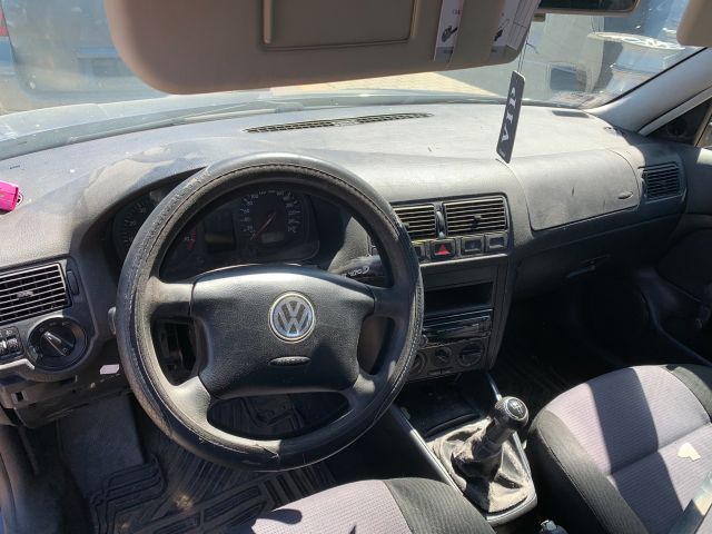bontott VW GOLF IV Gyújtáskapcsoló Házzal