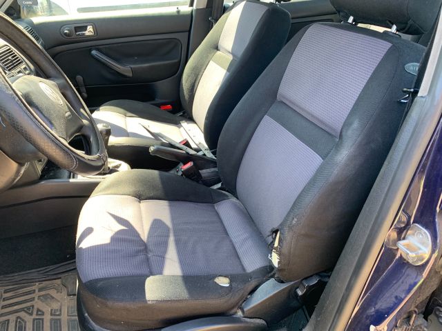 bontott VW GOLF IV Gyújtáskapcsoló Házzal