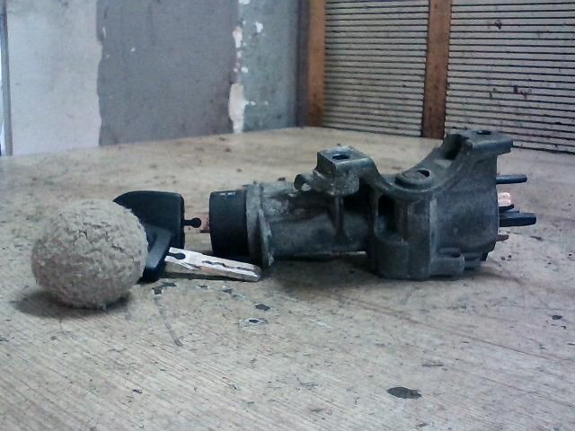 bontott VW GOLF IV Gyújtáskapcsoló