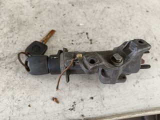 bontott VW GOLF IV Gyújtáskapcsoló