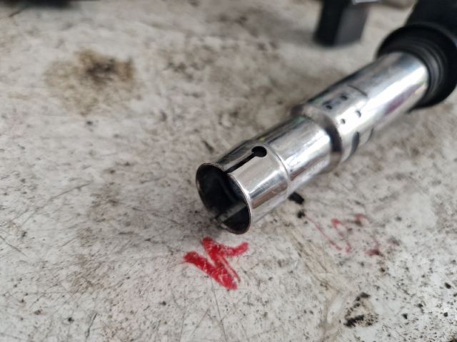 bontott VW GOLF IV Gyújtótrafó Szett