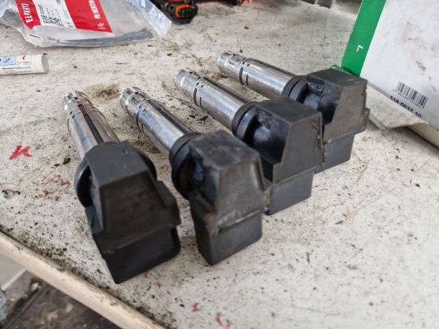 bontott VW GOLF IV Gyújtótrafó Szett