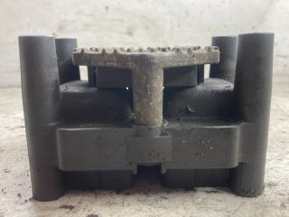 bontott VW GOLF IV Gyújtótrafó