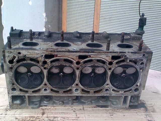 bontott VW GOLF IV Hengerfej