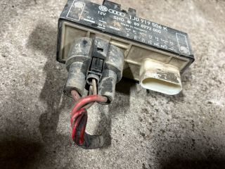 bontott VW GOLF IV Hűtőventilátor Relé