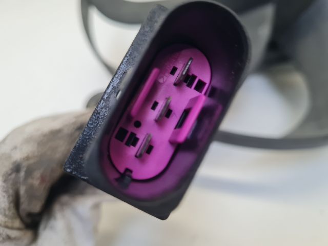 bontott VW GOLF IV Hűtőventilátor