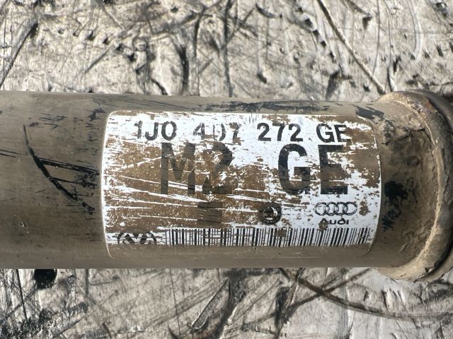 bontott VW GOLF IV Jobb Féltengely