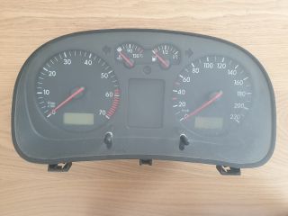 bontott VW GOLF IV Kilométeróra