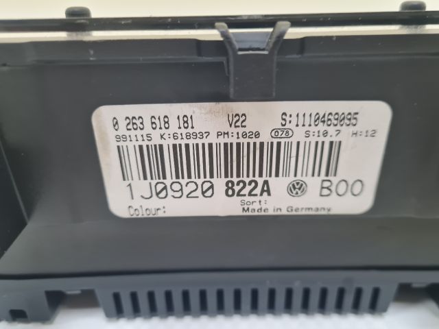 bontott VW GOLF IV Kilométeróra