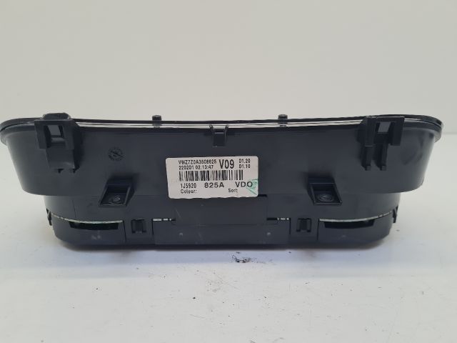 bontott VW GOLF IV Kilométeróra