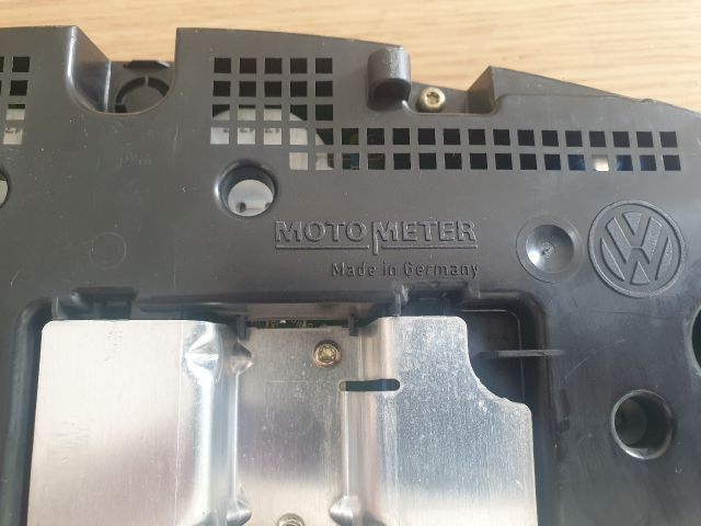 bontott VW GOLF IV Kilométeróra