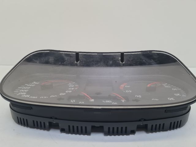 bontott VW GOLF IV Kilométeróra