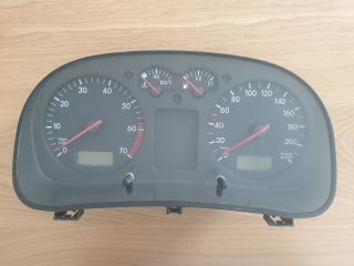 bontott VW GOLF IV Kilométeróra