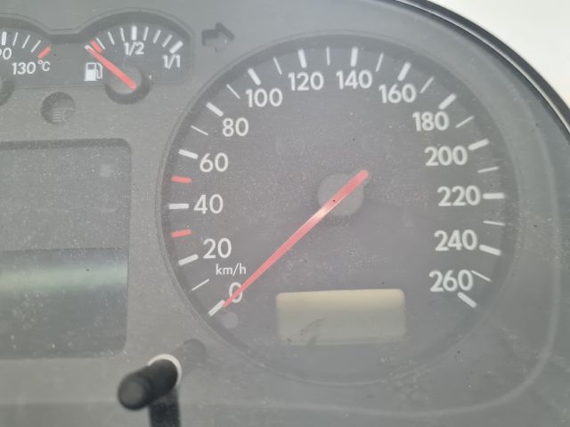 bontott VW GOLF IV Kilométeróra