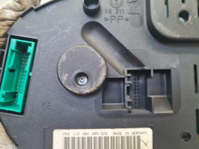 bontott VW GOLF IV Kilométeróra