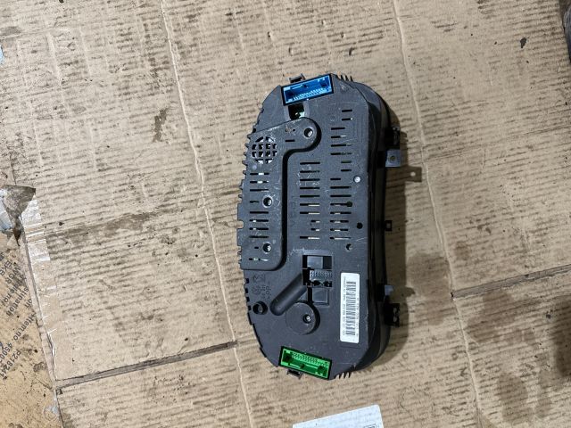 bontott VW GOLF IV Kilométeróra