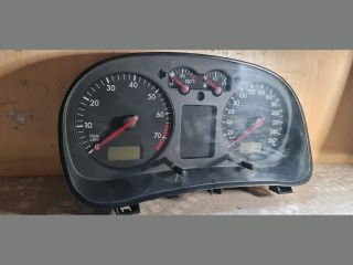 bontott VW GOLF IV Kilométeróra