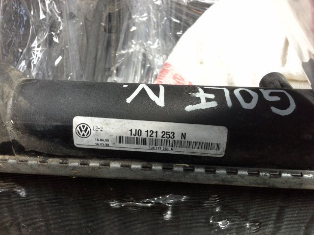 bontott VW GOLF IV Klímahűtő Radiátor