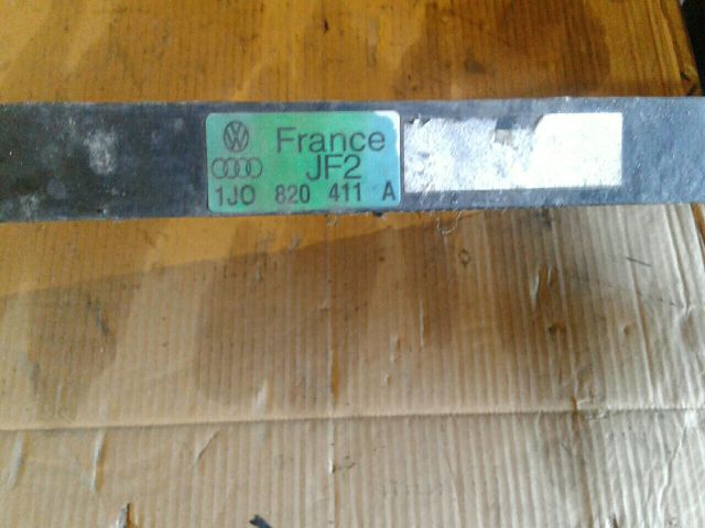 bontott VW GOLF IV Klímahűtő Radiátor