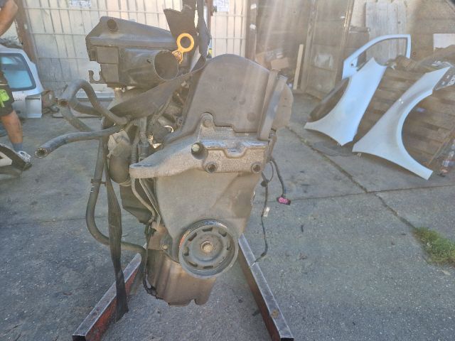 bontott VW GOLF IV Komplett Motor (Segédberendezésekkel)