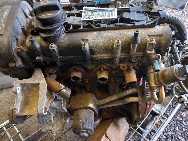 bontott VW GOLF IV Komplett Motor (Segédberendezésekkel)